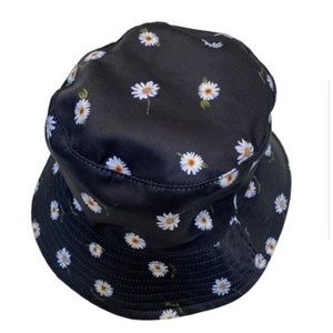 Alice + Olivia Bucket Hat